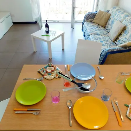 Appartamento Bilocale Con Favolosa Vista Mare