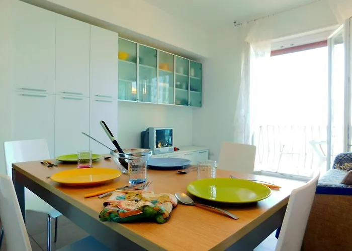 شقة Bilocale Con Favolosa Vista Mare ليفانتو